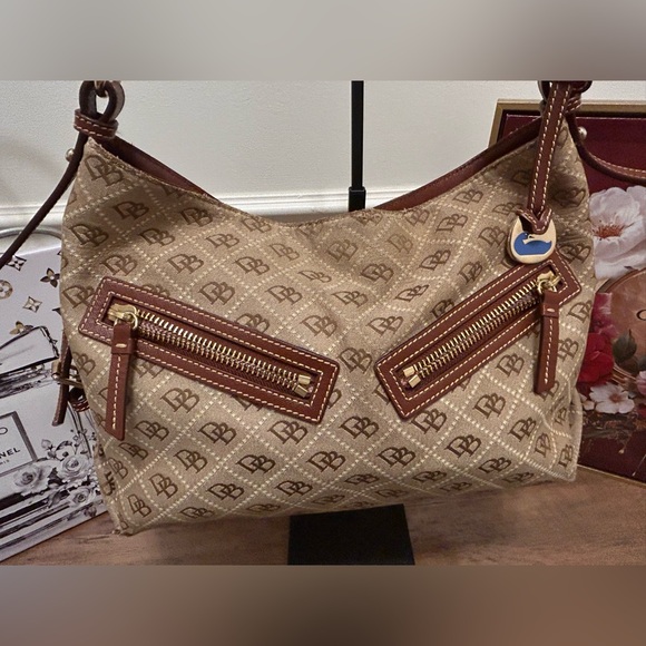 Dooney & Bourke Tan and Brown Shoulder Bag - Picture 11 of 14